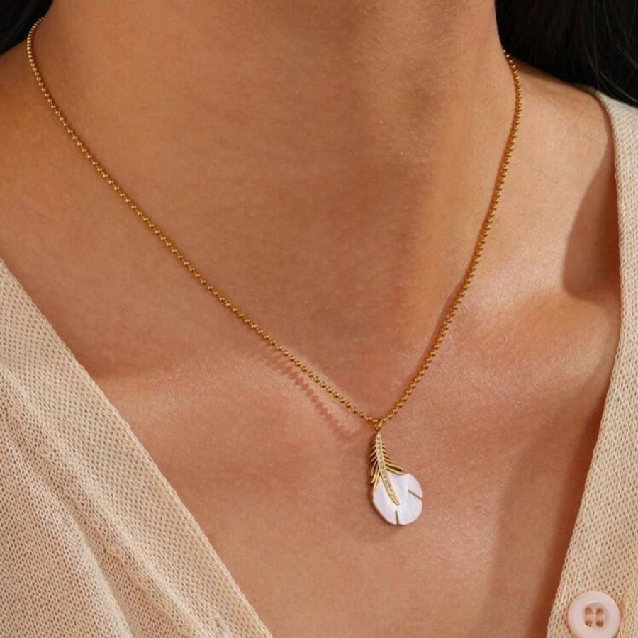 Heart Shape Smiley Face Feather Acrylic 18K Gold Plated Inlay Pendant Necklace